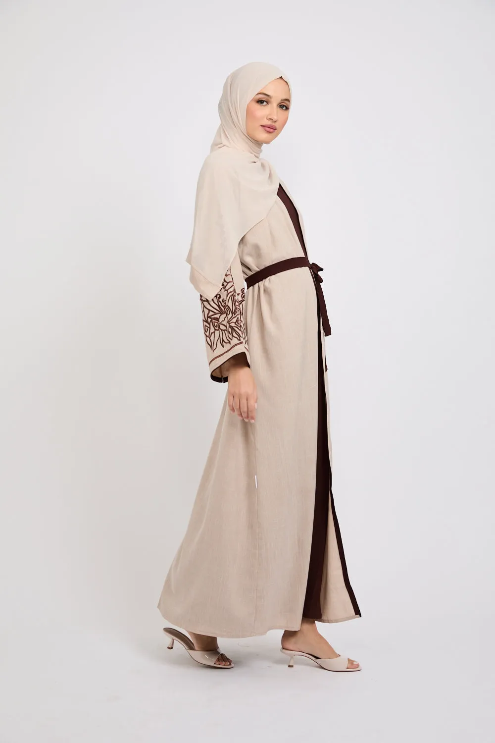 Four Piece Contrast Embroidered Sleeve Open Abaya Set - Spiced Cappucino